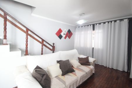 Casa à venda com 3 quartos, 115m² em Cidade Ademar, São Paulo