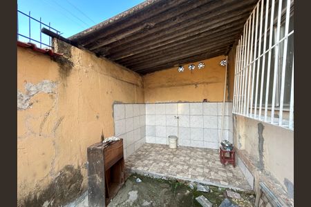 Casa para alugar com 60m², 2 quartos e 1 vagaÁrea de Serviço