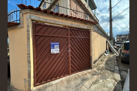 Casa para alugar com 60m², 2 quartos e 1 vagaFachada + plaquinha