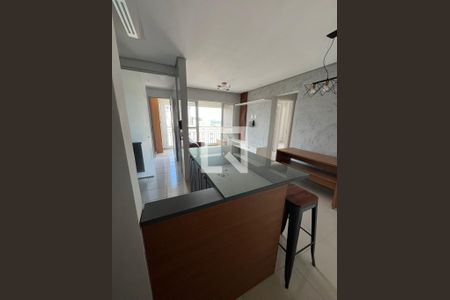Sala de apartamento à venda com 2 quartos, 67m² em Alphaville Industrial, Barueri