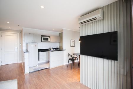 Sala de apartamento para alugar com 2 quartos, 50m² em Vila Olímpia, São Paulo