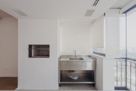 Apartamento para alugar com 420m², 3 quartos e 4 vagasVaranda