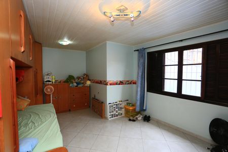 Casa à venda com 191m², 4 quartos e 2 vagas Casa à venda com 191m², 4 quartos e 2 vagasquarto 3