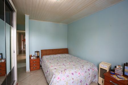 Casa à venda com 191m², 4 quartos e 2 vagas Casa à venda com 191m², 4 quartos e 2 vagassuíte 1