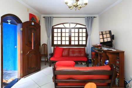 Casa à venda com 191m², 4 quartos e 2 vagas Casa à venda com 191m², 4 quartos e 2 vagassala