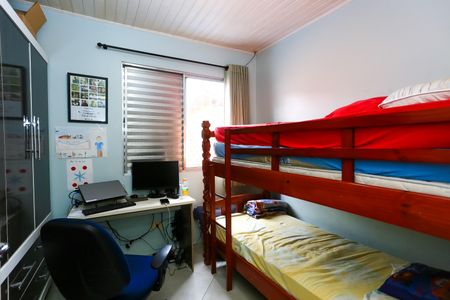 Casa à venda com 191m², 4 quartos e 2 vagas Casa à venda com 191m², 4 quartos e 2 vagasquarto 1