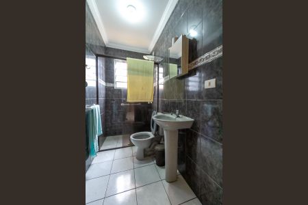 Apartamento à venda com 77m², 2 quartos e 1 vagaBanheiro Social