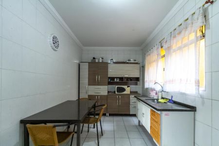 Apartamento à venda com 77m², 2 quartos e 1 vagaCozinha