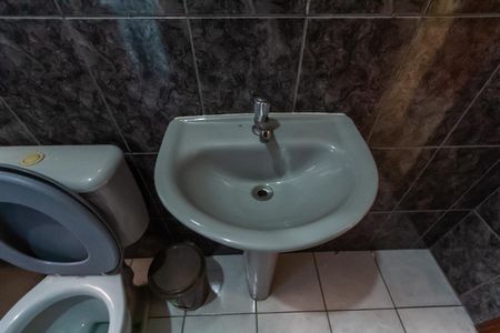 Apartamento à venda com 77m², 2 quartos e 1 vagaBanheiro Social