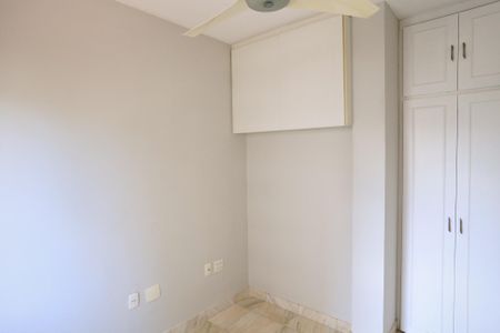 Quarto de apartamento para alugar com 2 quartos, 52m² em Sion, Belo Horizonte