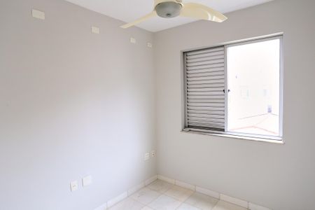 Quarto 1 de apartamento para alugar com 2 quartos, 52m² em Sion, Belo Horizonte