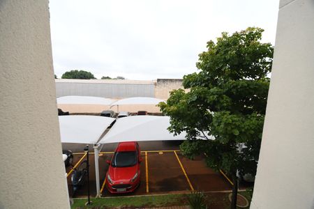 Apartamento à venda com 66m², 2 quartos e 1 vagaÁrea de Serviço - Vista