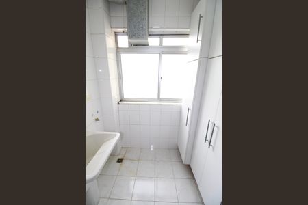 Apartamento para alugar com 242m², 5 quartos e 3 vagasÁrea de Serviço