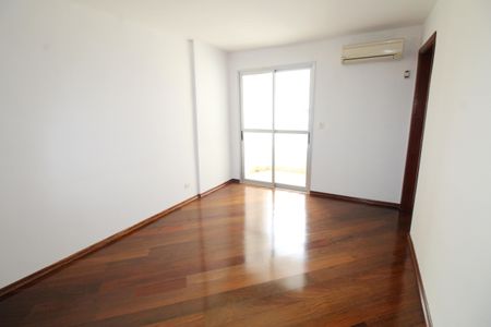 Apartamento para alugar com 242m², 5 quartos e 3 vagasSuíte 2 Cobertura