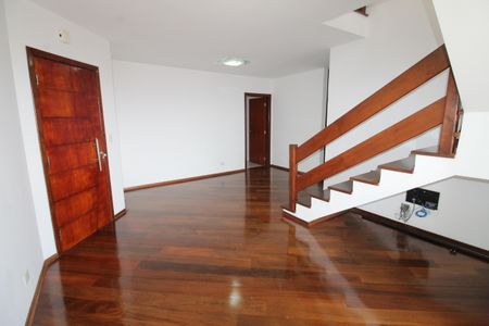 Apartamento para alugar com 242m², 5 quartos e 3 vagasSala