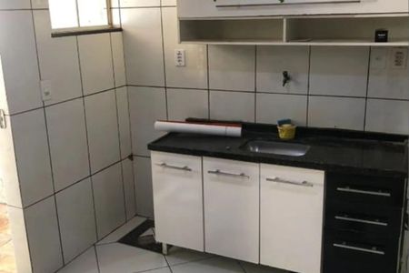 Cozinha de casa para alugar com 1 quarto, 150m² em Jardim Vinte E Cinco de Agosto, Duque de Caxias