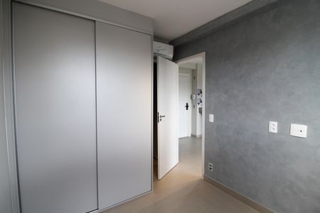 Quarto 1 de apartamento para alugar com 1 quarto, 23m² em Vila Butantã, São Paulo
