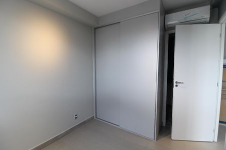 Quarto 1 de apartamento para alugar com 1 quarto, 23m² em Vila Butantã, São Paulo