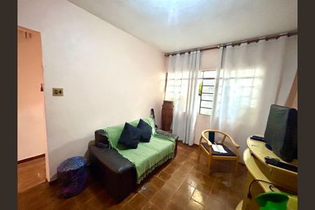 Sala de casa à venda com 3 quartos, 134m² em Parque Santo Antonio, Guarulhos