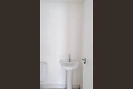 Apartamento para alugar com 32m², 2 quartos e sem vaga Apartamento para alugar com 32m², 2 quartos e sem vagaBanheiro