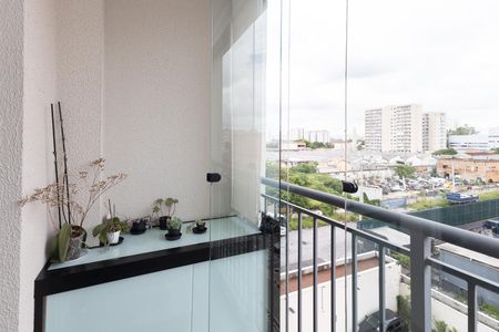 Apartamento para alugar com 50m², 2 quartos e 1 vaga Apartamento para alugar com 50m², 2 quartos e 1 vagaVeranda