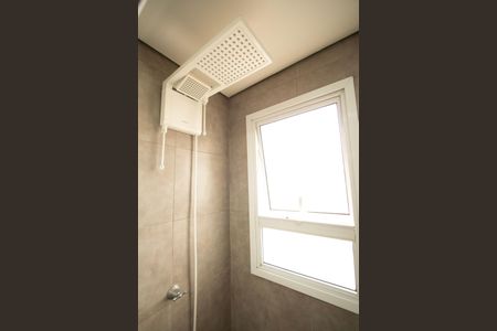 Banheiro  de apartamento para alugar com 2 quartos, 60m² em Jardim Nova Manchester, Sorocaba