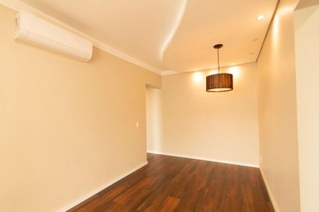 Apartamento para alugar com 60m², 2 quartos e 2 vagas Apartamento para alugar com 60m², 2 quartos e 2 vagasSala