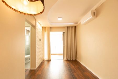 Apartamento para alugar com 60m², 2 quartos e 2 vagas Apartamento para alugar com 60m², 2 quartos e 2 vagasSala