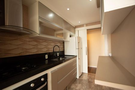 Apartamento para alugar com 60m², 2 quartos e 2 vagas Apartamento para alugar com 60m², 2 quartos e 2 vagasCozinha