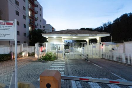 Fachada  de apartamento para alugar com 2 quartos, 60m² em Jardim Nova Manchester, Sorocaba