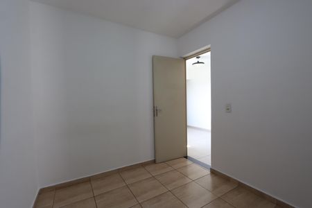 Quarto 1 de apartamento à venda com 2 quartos, 44m² em Jardim Dona Sinha, São Paulo