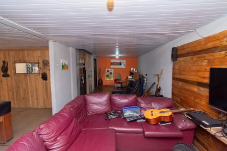 Casa à venda com 190m², 3 quartos e 2 vagasEspaço Gourmet