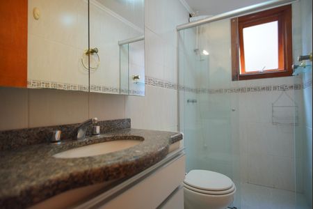 Casa à venda com 225m², 4 quartos e 2 vagasBanheiro Corredor
