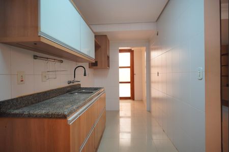 Casa à venda com 225m², 4 quartos e 2 vagasCozinha