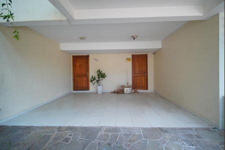 Casa à venda com 225m², 4 quartos e 2 vagasGaragem