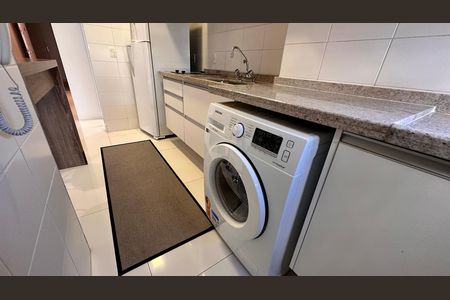 Studio para alugar com 33m², 1 quarto e 1 vaga Studio para alugar com 33m², 1 quarto e 1 vagaCozinha