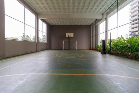 Apartamento para alugar com 33m², 1 quarto e 1 vagaQuadra