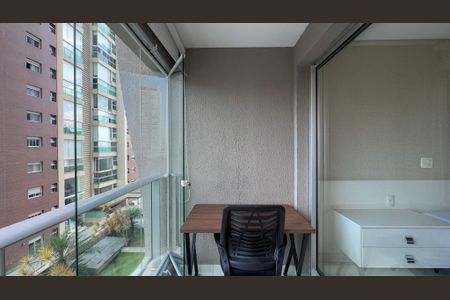 Sacada de apartamento para alugar com 1 quarto, 33m² em Itaim Bibi, São Paulo