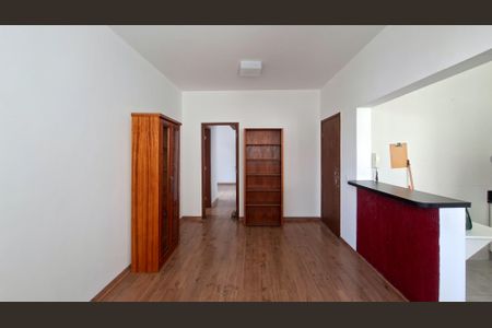 Sala de apartamento para alugar com 1 quarto, 45m² em Funcionários, Belo Horizonte