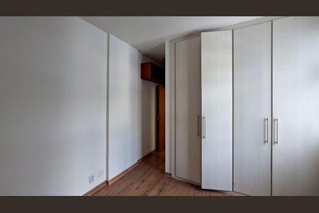 Quarto de apartamento para alugar com 1 quarto, 45m² em Funcionários, Belo Horizonte