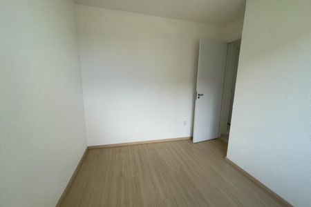 Quarto de apartamento para alugar com 2 quartos, 42m² em Vila Ouro Preto, Duque de Caxias