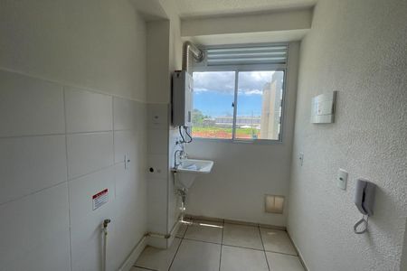 Cozinha de apartamento para alugar com 2 quartos, 42m² em Vila Ouro Preto, Duque de Caxias