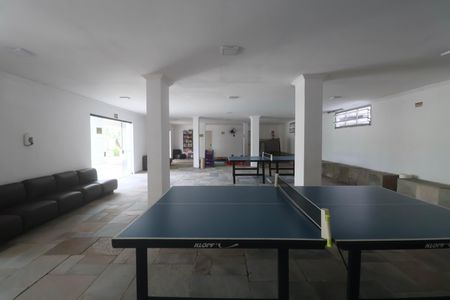 Apartamento para alugar com 77m², 1 quarto e sem vagaÁrea comum