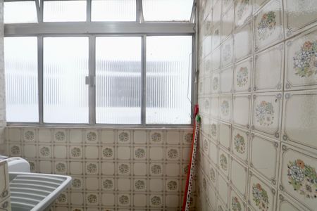 Apartamento para alugar com 77m², 1 quarto e sem vagaÁrea de Serviço