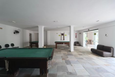 Apartamento para alugar com 77m², 1 quarto e sem vagaÁrea comum