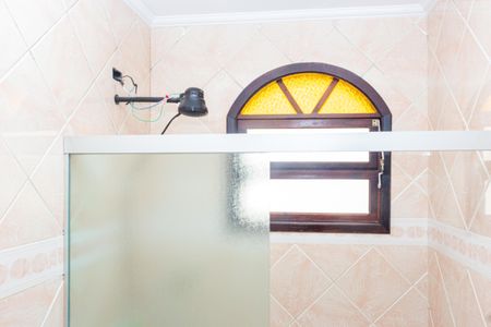 Casa para alugar com 182m², 4 quartos e 6 vagas Casa para alugar com 182m², 4 quartos e 6 vagasBanheiro