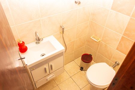 Casa para alugar com 182m², 4 quartos e 6 vagas Casa para alugar com 182m², 4 quartos e 6 vagasBanheiro de serviço