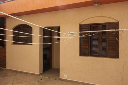 Casa para alugar com 182m², 4 quartos e 6 vagas Casa para alugar com 182m², 4 quartos e 6 vagasÁrea de Serviço