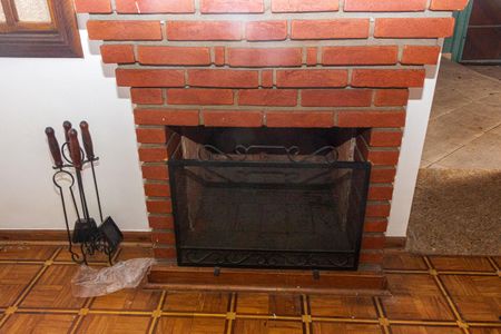 Casa para alugar com 182m², 4 quartos e 6 vagas Casa para alugar com 182m², 4 quartos e 6 vagasLareira da Sala