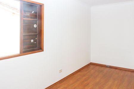 Casa para alugar com 182m², 4 quartos e 6 vagas Casa para alugar com 182m², 4 quartos e 6 vagasQuarto 2